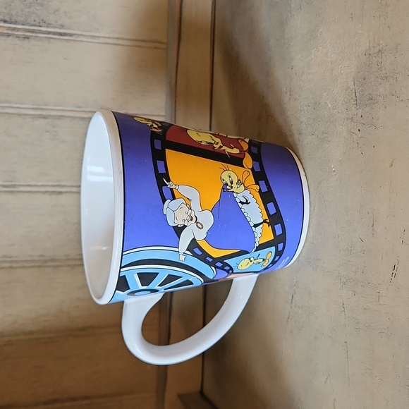 Vintage Warners Bros Grandma Mug with Tweety Bird - Picture 2 of 6